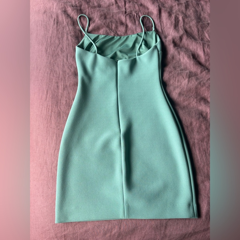 Mini dress - Picture 3 of 4